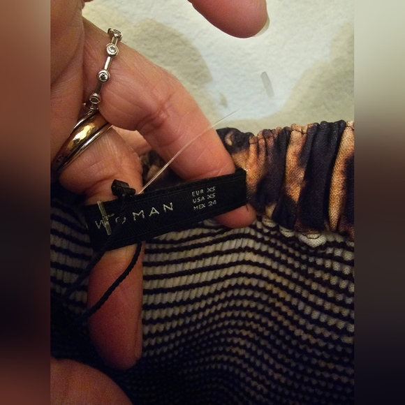 ZARA ANIMAL PRINT DRESS SZ XS DEFECT - Picture 5 of 7